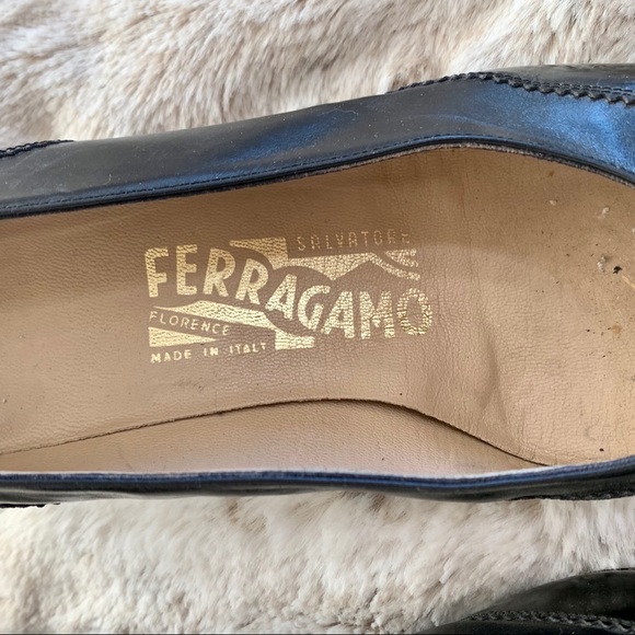 Salvatore Ferragamo Black Point Toe Kitten Heels - Picture 5 of 15